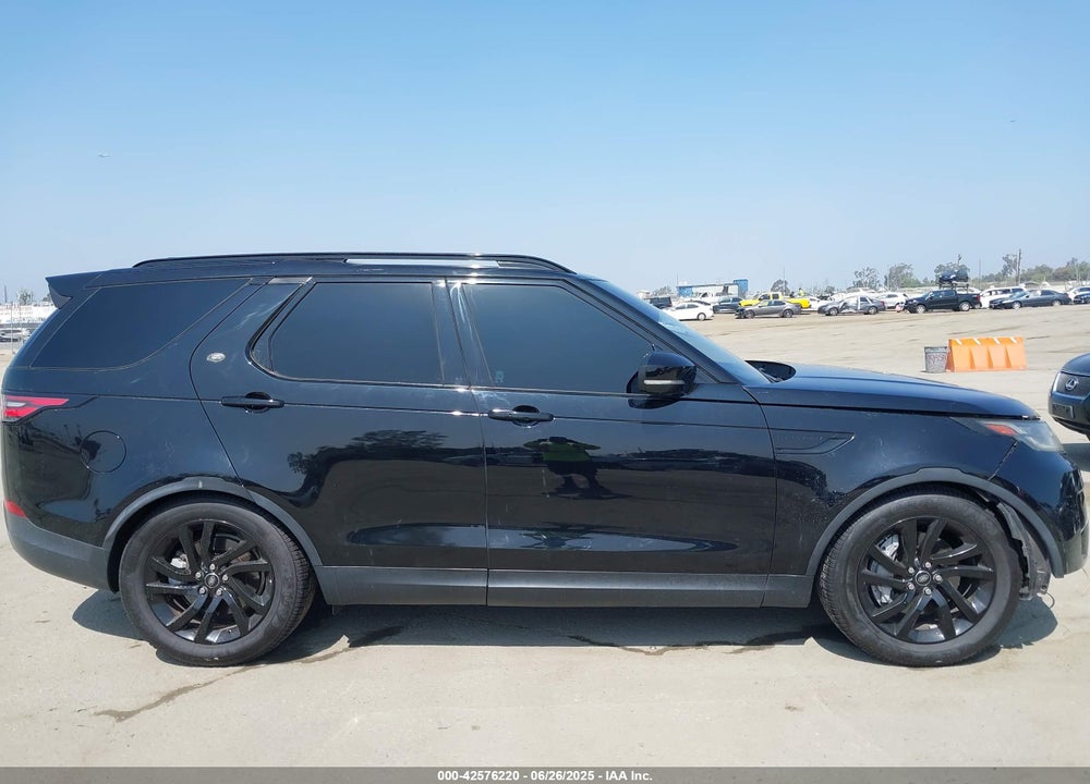 2018 LAND ROVER DISCOVERY HSE VIN: SALRR2RV3JA057143