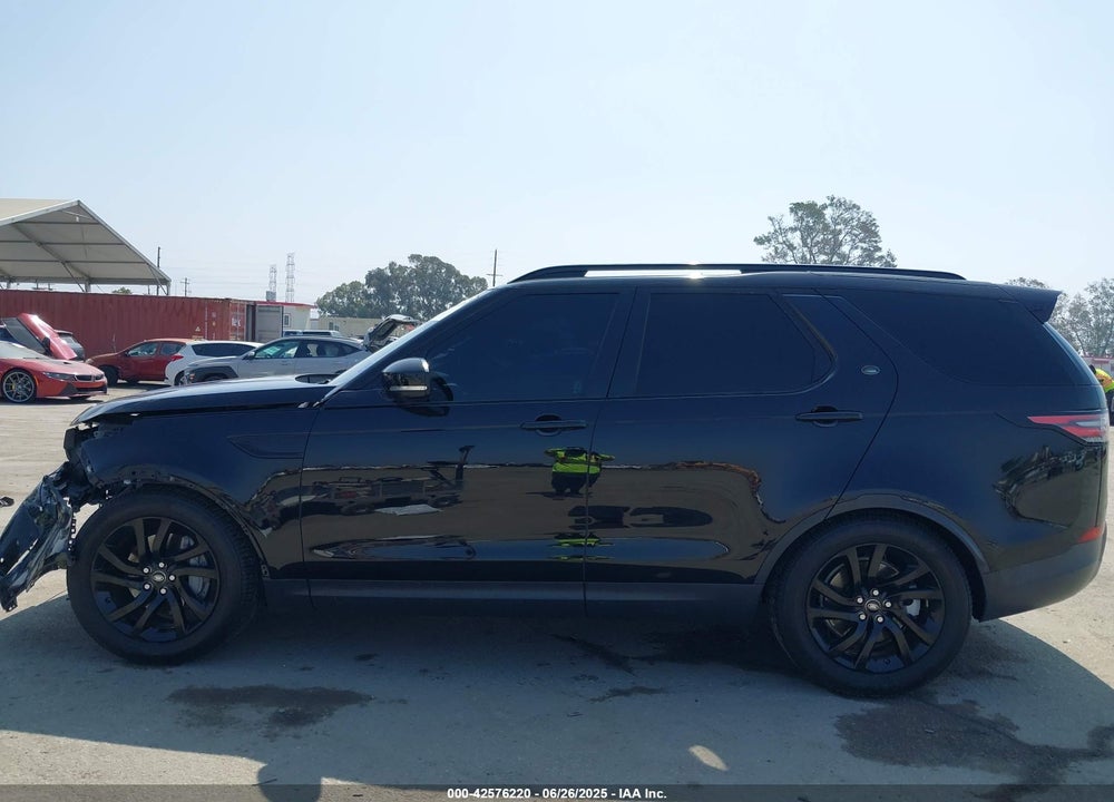 2018 LAND ROVER DISCOVERY HSE VIN: SALRR2RV3JA057143