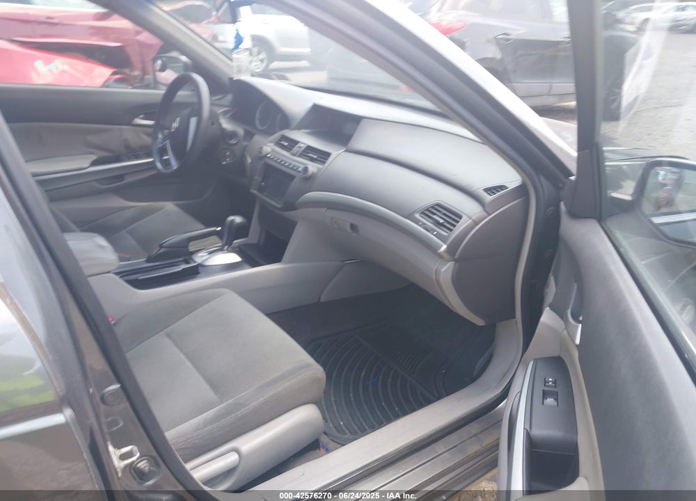2008 HONDA ACCORD 2.4 EX VIN: 1HGCP26718A049949