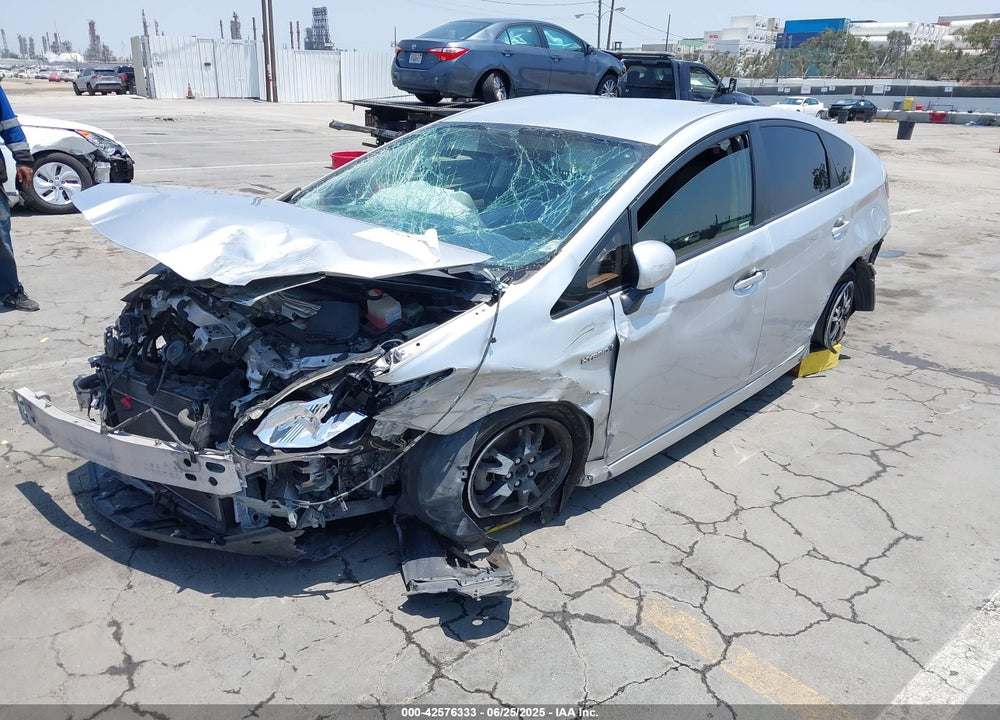 2015 TOYOTA PRIUS VIN: JTDKN3DU6F1997100