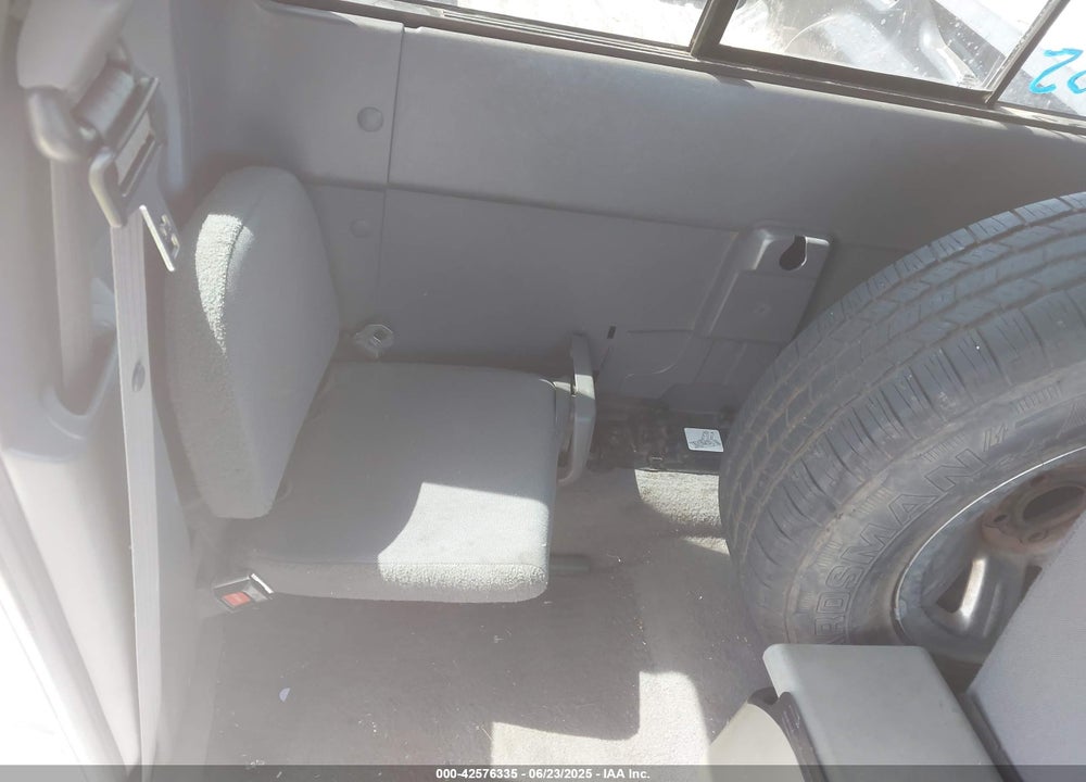 2000 FORD RANGER XL/XLT VIN: 1FTYR14V2YPA94180