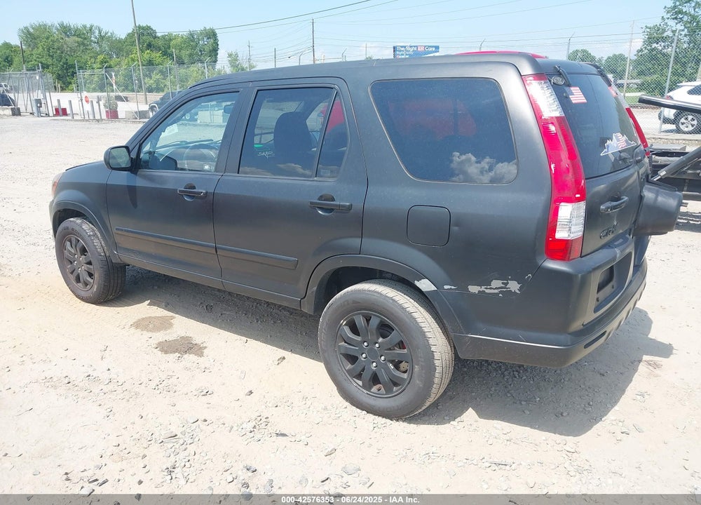 2006 HONDA CR-V VIN: JHLRD68816C013990