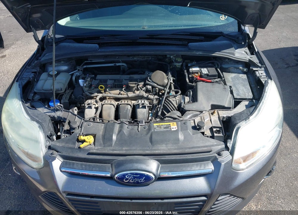 2014 FORD FOCUS SE VIN: 1FADP3F24EL262977