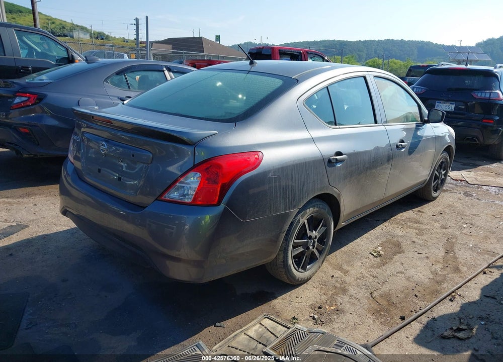 2019 NISSAN VERSA VIN: 3N1CN7AP3KL820519