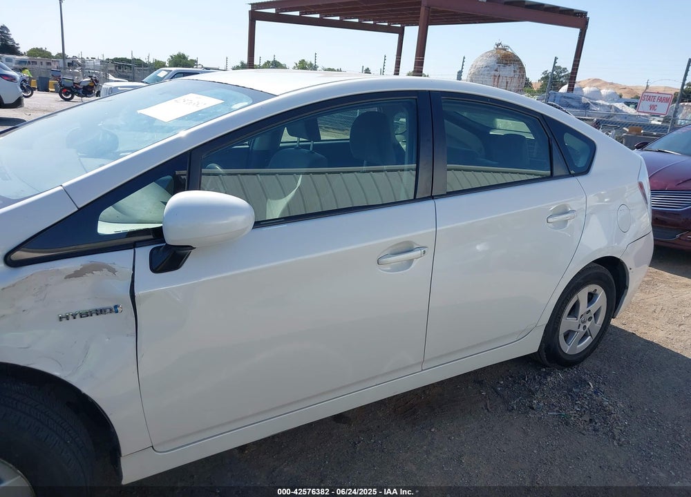 2010 TOYOTA PRIUS II VIN: JTDKN3DU4A0130003