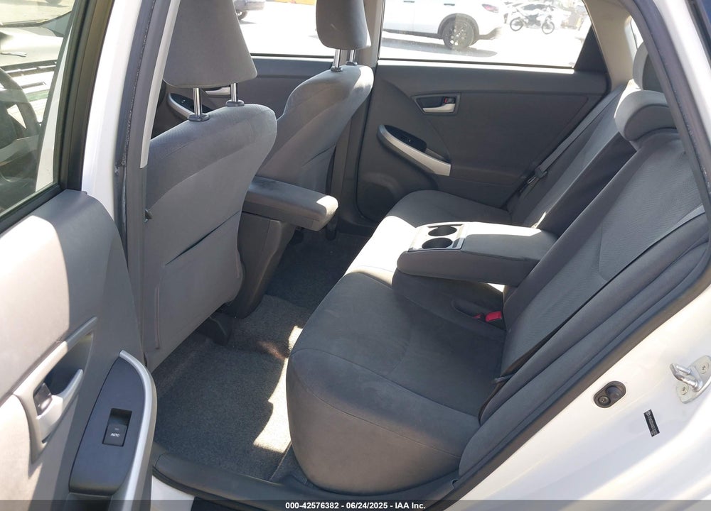 2010 TOYOTA PRIUS II VIN: JTDKN3DU4A0130003