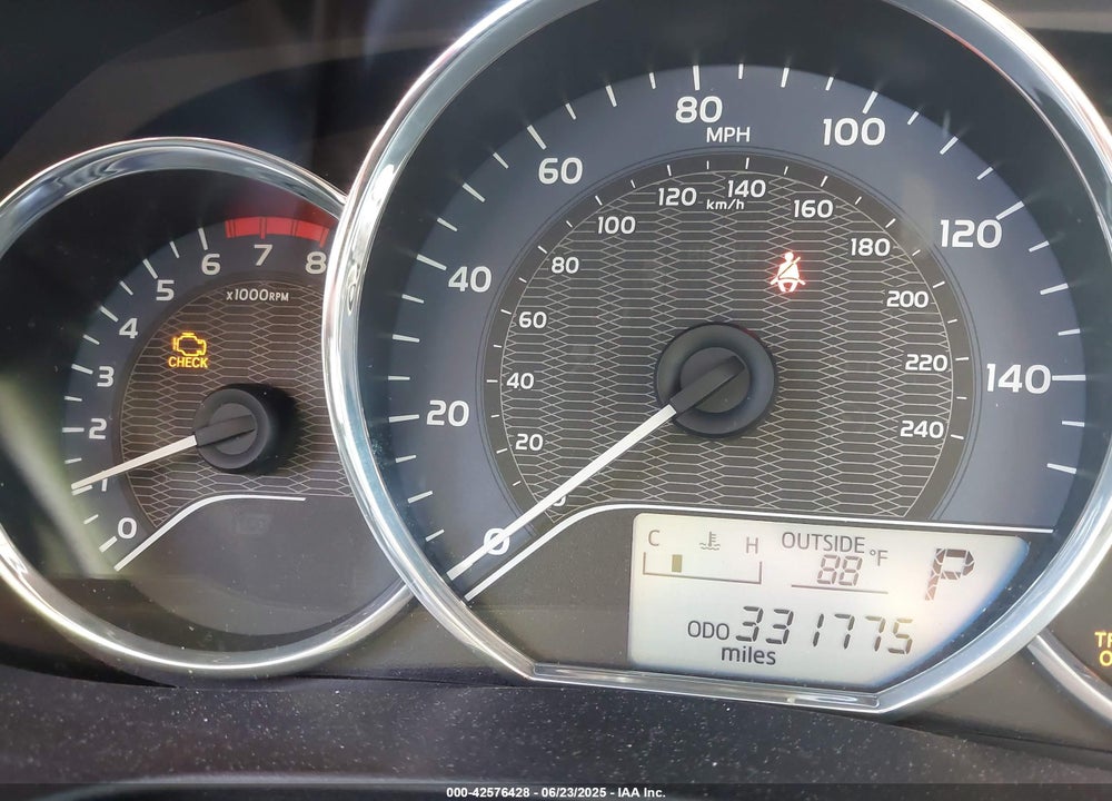 2015 TOYOTA COROLLA LE VIN: 2T1BURHE0FC380277