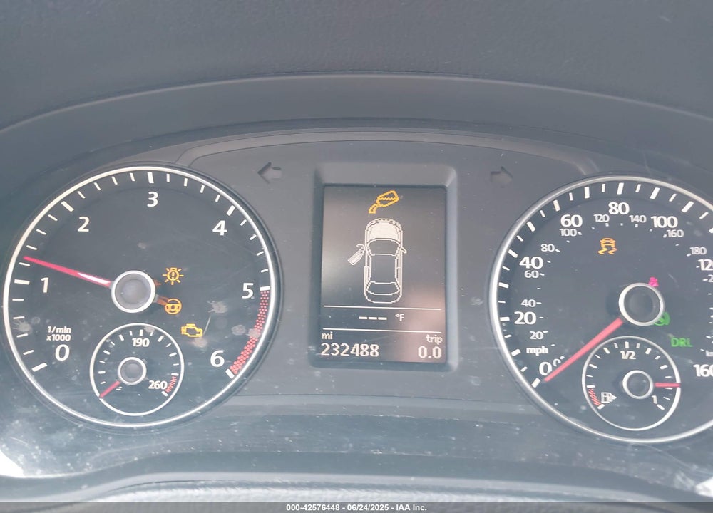 2015 VOLKSWAGEN PASSAT VIN: 1VWCV7A39FC013012