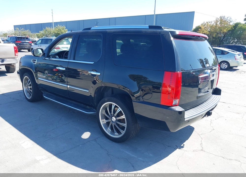 2008 CADILLAC ESCALADE STANDARD VIN: 1GYFK63818R109528