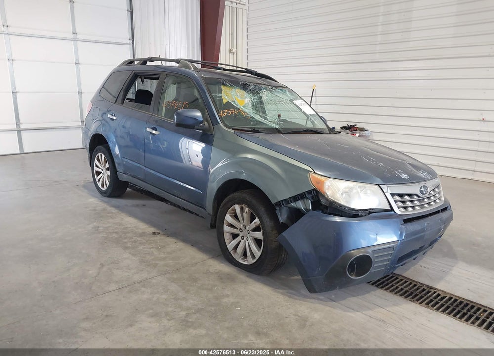 2012 SUBARU FORESTER 2.5X PREMIUM VIN: JF2SHADC6CH449041