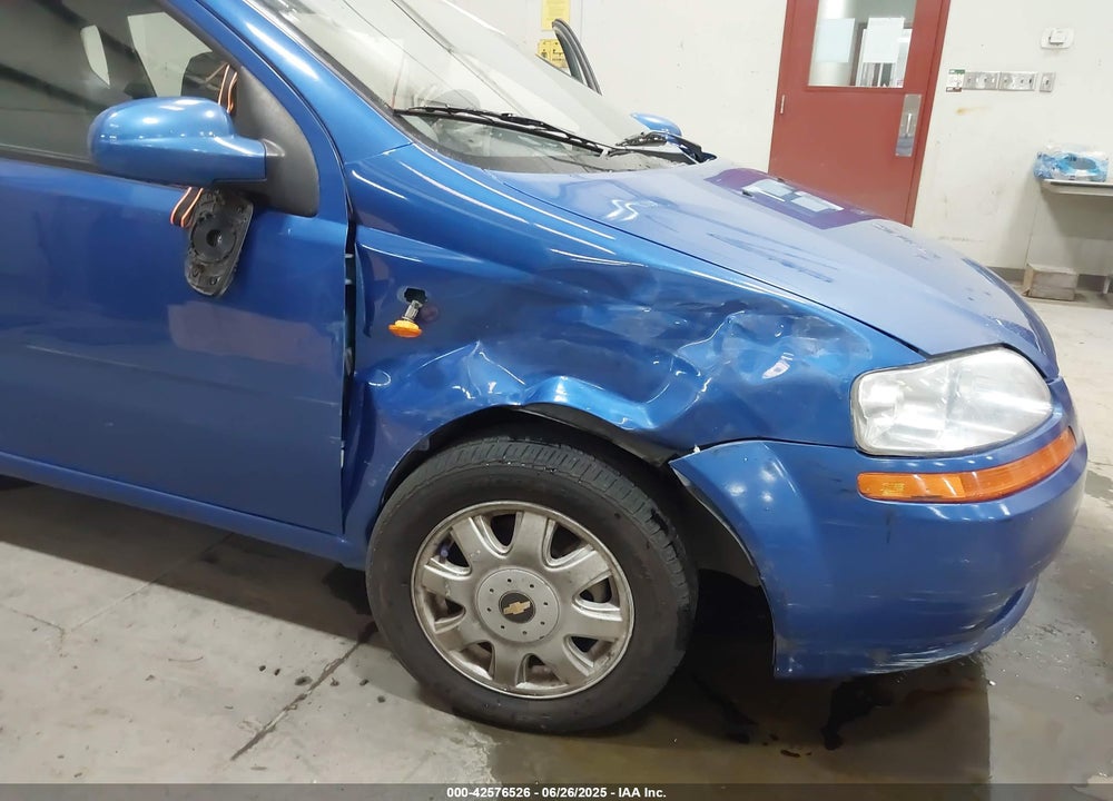2004 CHEVROLET AVEO LS VIN: KL1TJ62674B134536