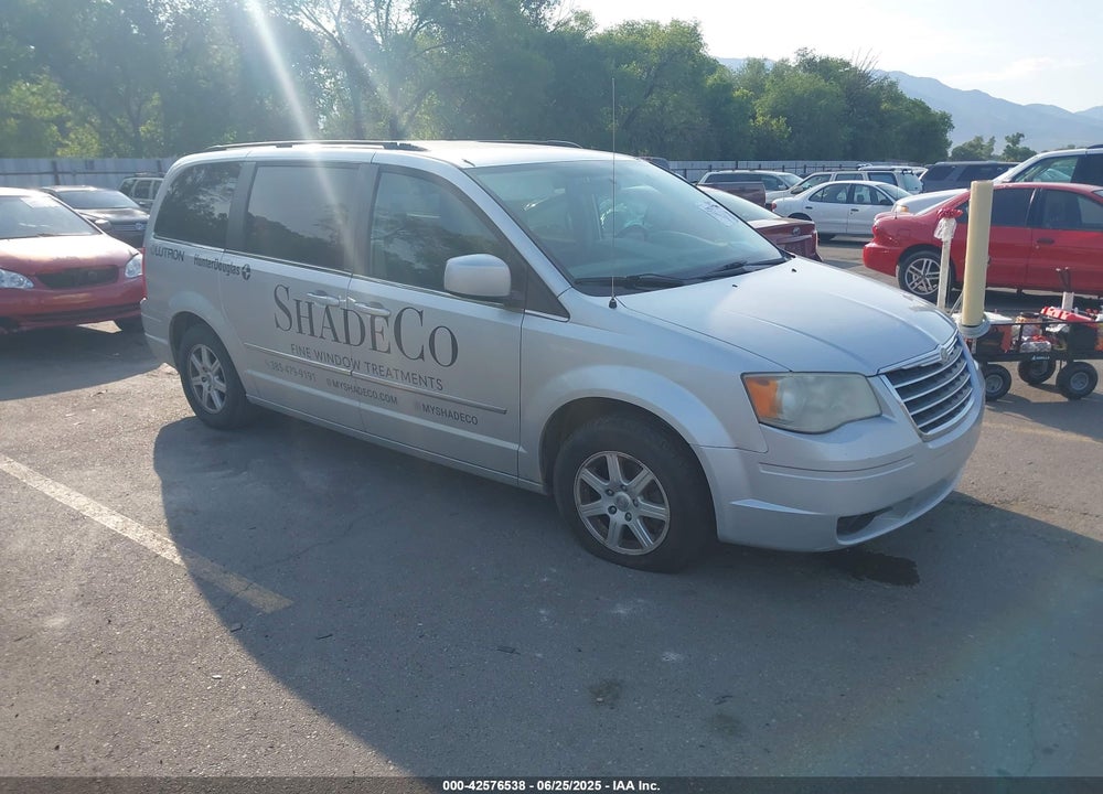 2010 CHRYSLER TOWN & COUNTRY TOURING VIN: 2A4RR5D1XAR492034