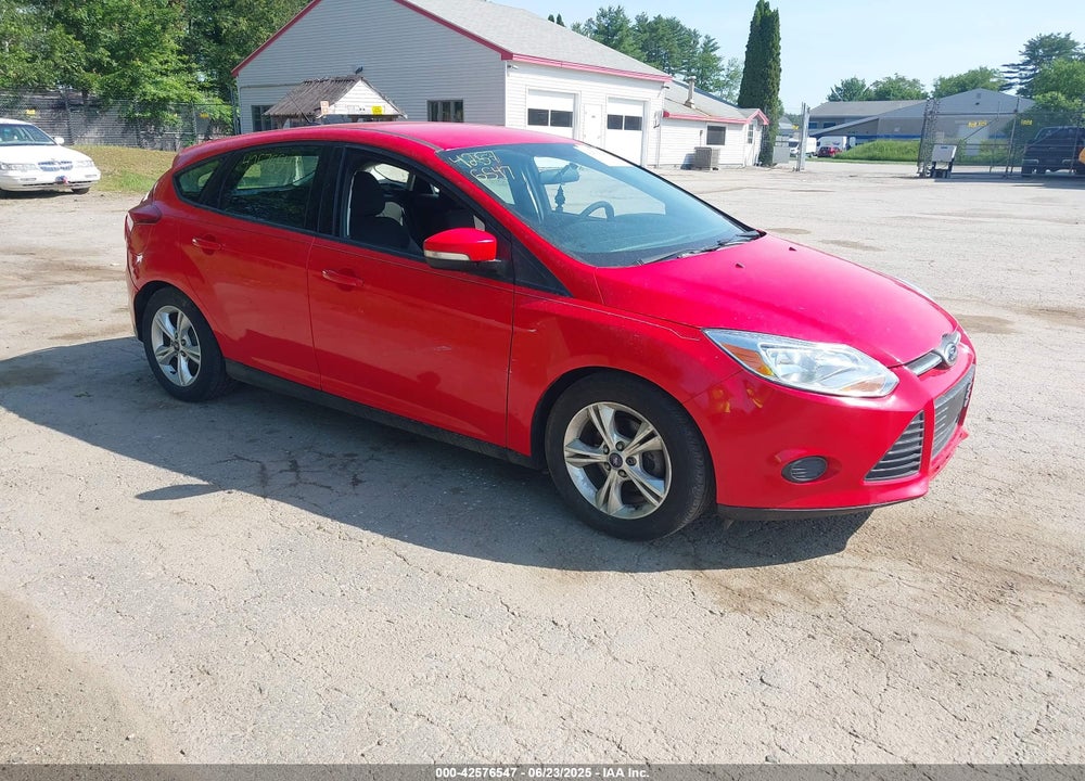 2014 FORD FOCUS SE VIN: 1FADP3K27EL225430