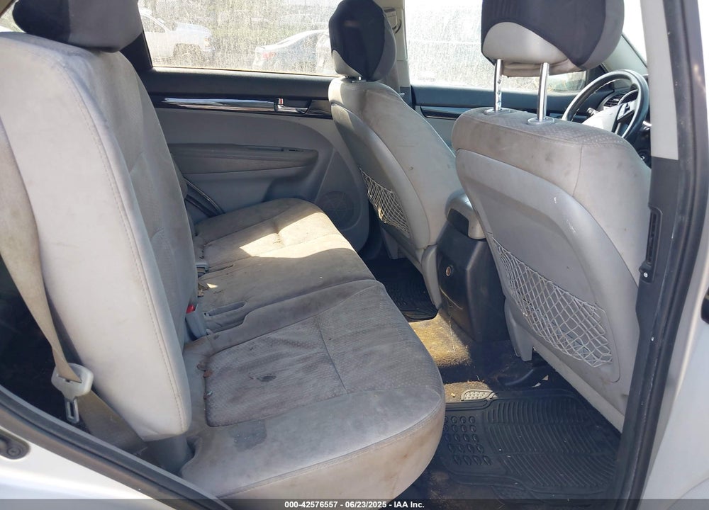 2012 KIA SORENTO VIN: 5XYKTDA20CG270559