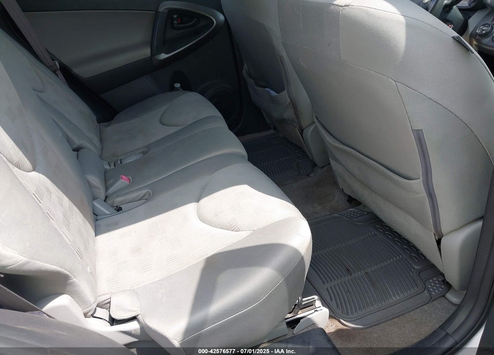 2009 TOYOTA RAV4 VIN: JTMBF33V59D001103