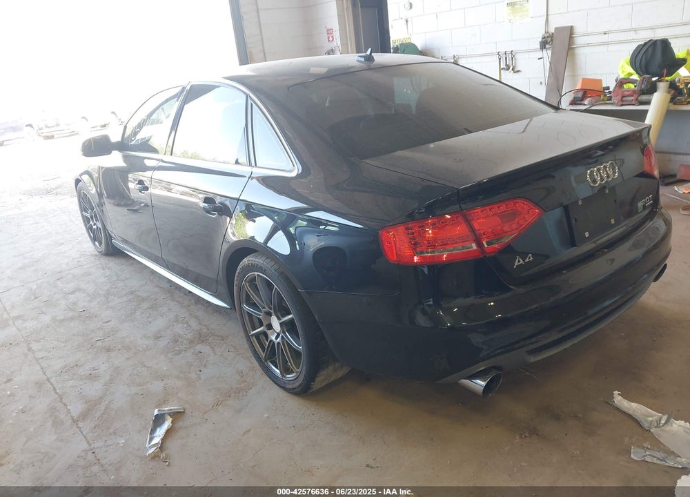 2012 AUDI A4 VIN: WAUFFAFL6CN015591