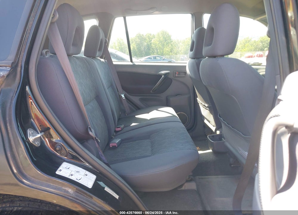 2002 TOYOTA RAV4 VIN: JTEGH20V920078211