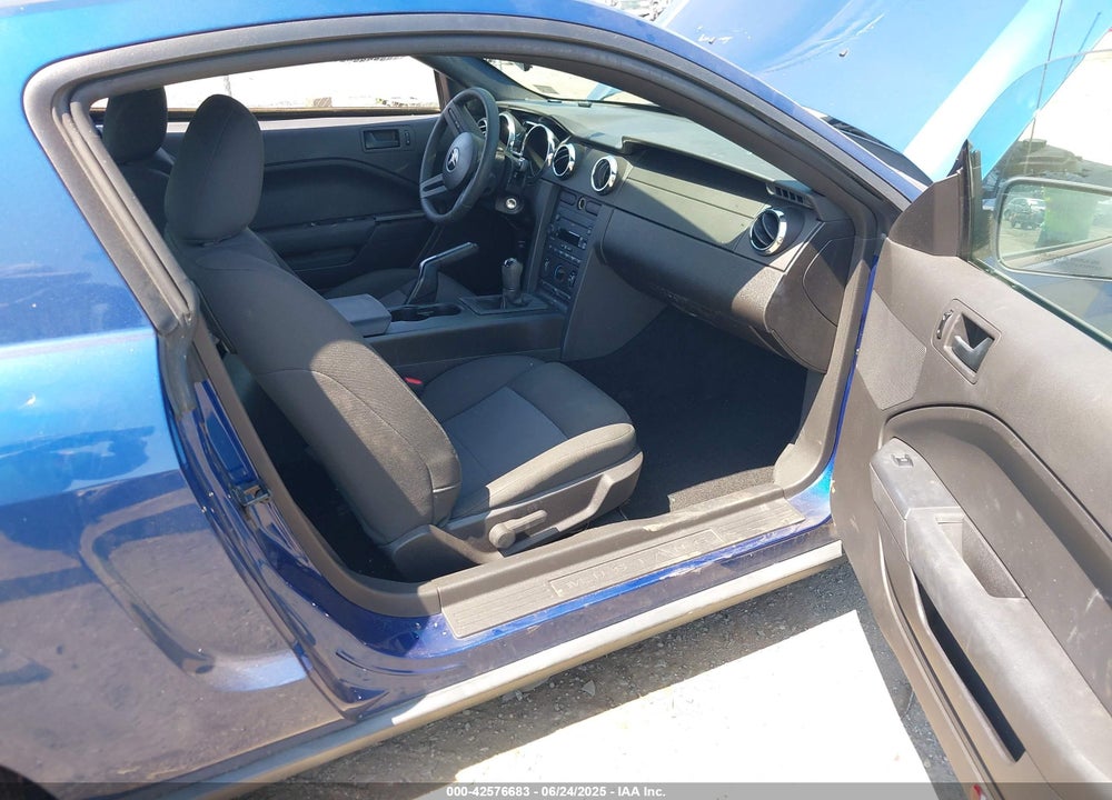 2007 FORD MUSTANG VIN: 1ZVFT80N275369254