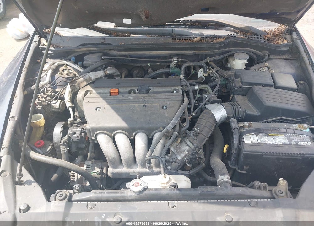 2004 HONDA ACCORD 2.4 EX VIN: 1HGCM56644A010719