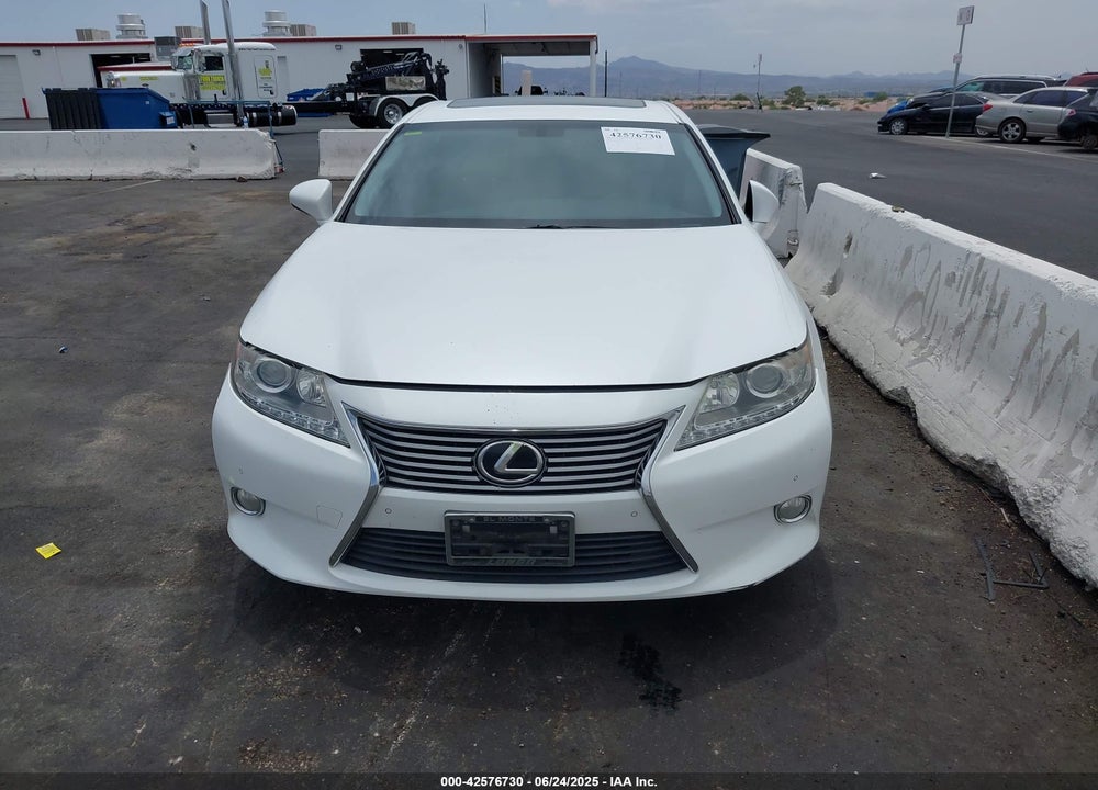 2014 LEXUS ES VIN: JTHBK1GG7E2101851