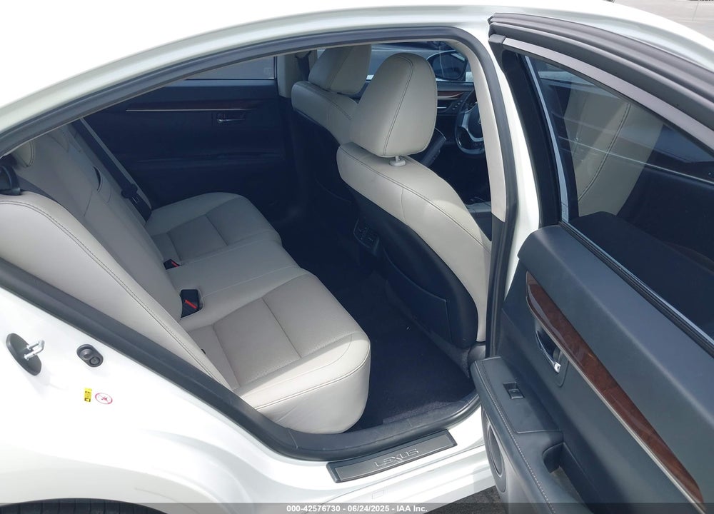 2014 LEXUS ES VIN: JTHBK1GG7E2101851