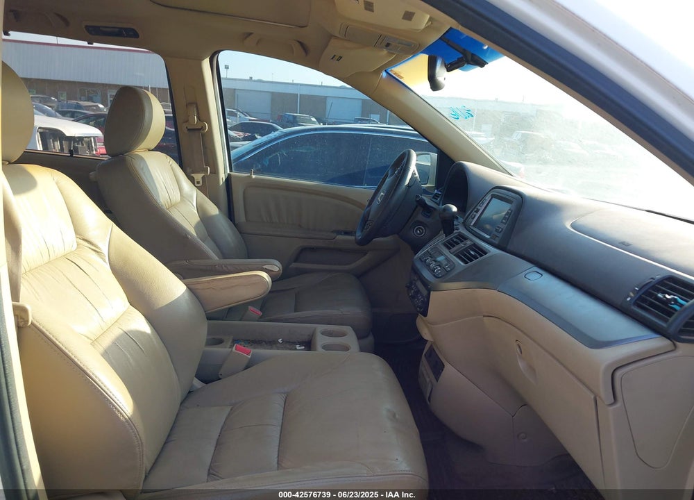 2008 HONDA ODYSSEY EX-L VIN: 5FNRL387X8B059006