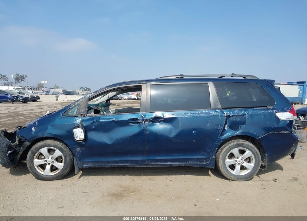 2012 TOYOTA SIENNA LE V6 8 PASSENGER VIN: 5TDKK3DC7CS236218