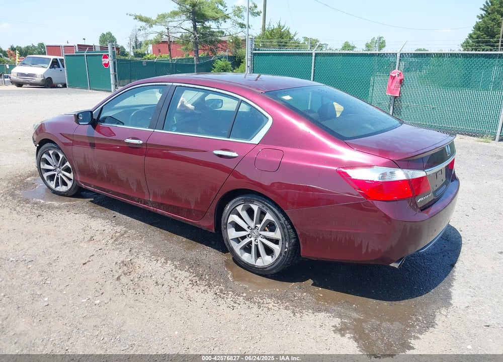 2015 HONDA ACCORD VIN: 1HGCR2F51FA231382