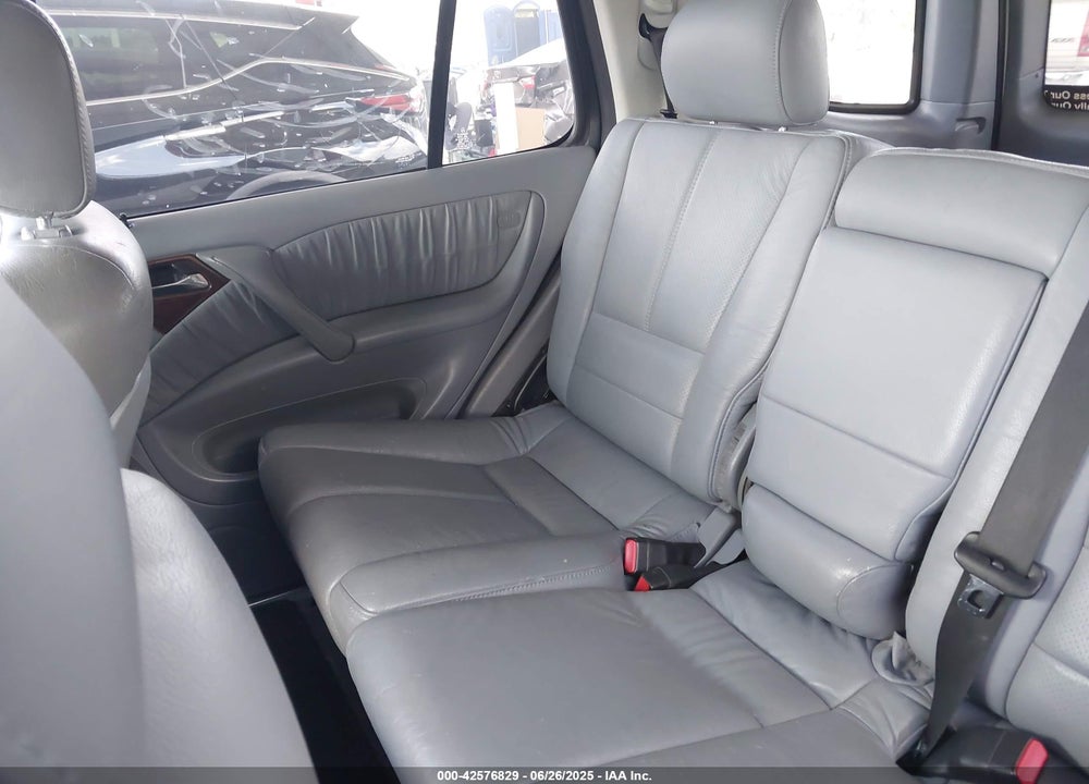 2000 MERCEDES-BENZ ML 320 VIN: 4JGAB54E1YA162321