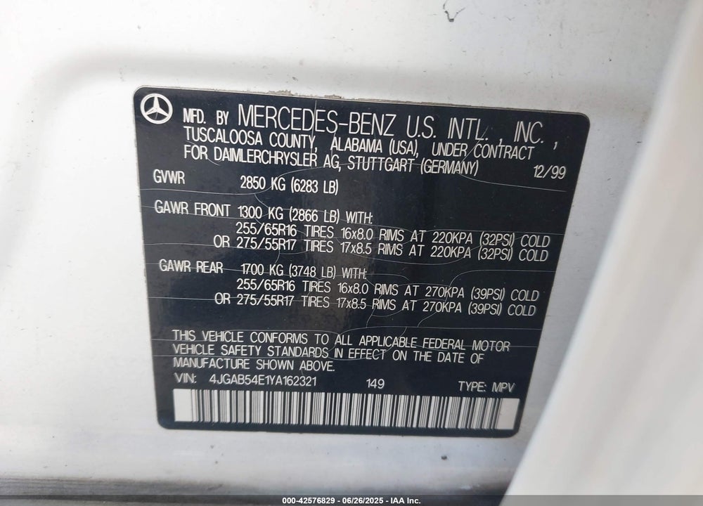 2000 MERCEDES-BENZ ML 320 VIN: 4JGAB54E1YA162321