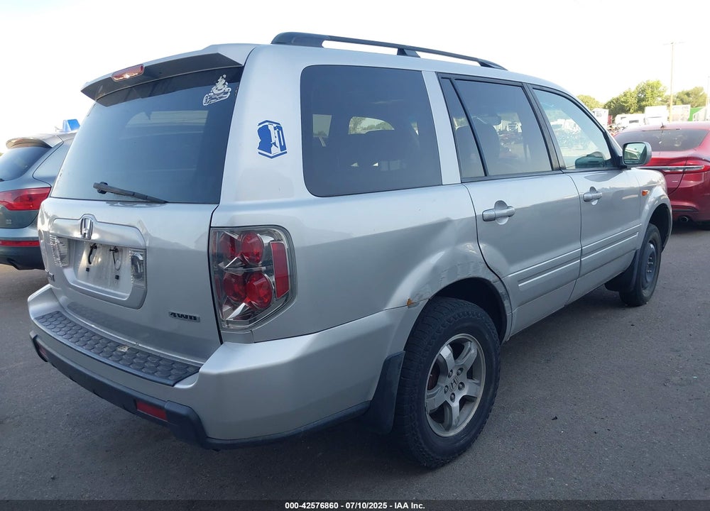 2008 HONDA PILOT VIN: 5FNYF18588B031842