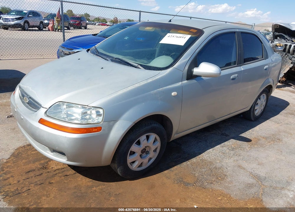 2005 CHEVROLET AVEO LS VIN: KL1TD52685B375105