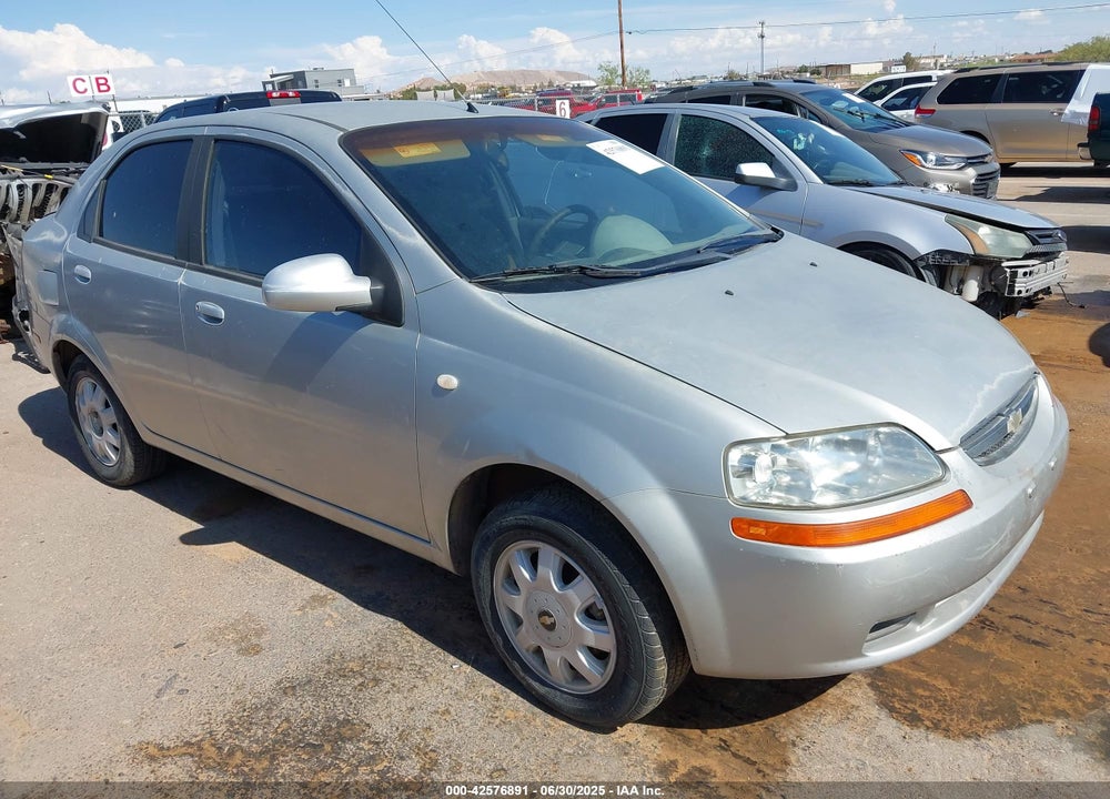 2005 CHEVROLET AVEO LS VIN: KL1TD52685B375105