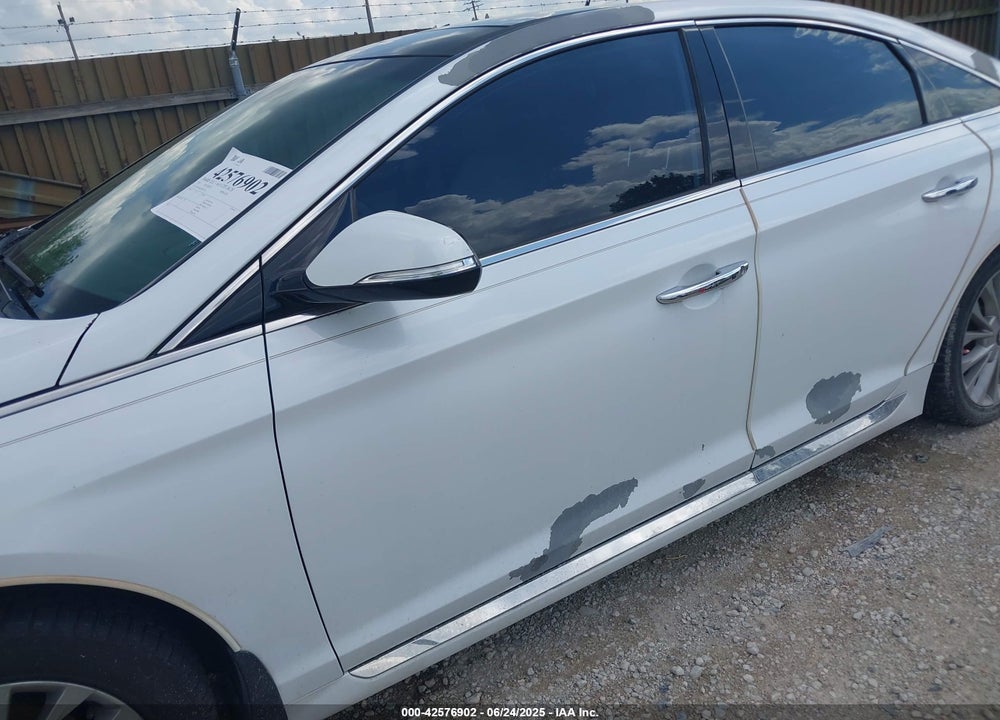 2015 HYUNDAI SONATA LIMITED VIN: 5NPE34AF4FH172731