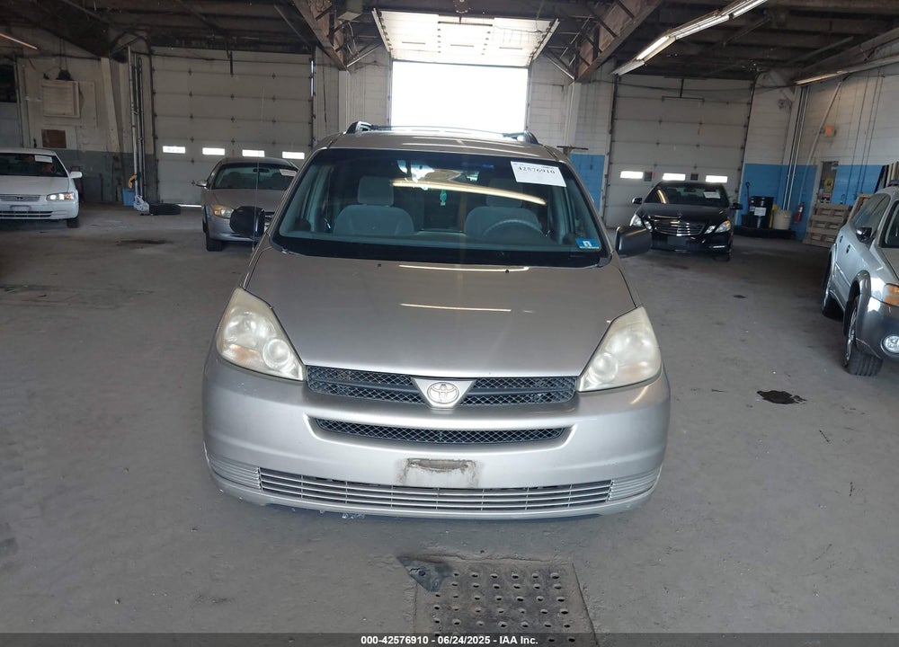 2005 TOYOTA SIENNA LE VIN: 5TDZA23C45S327611