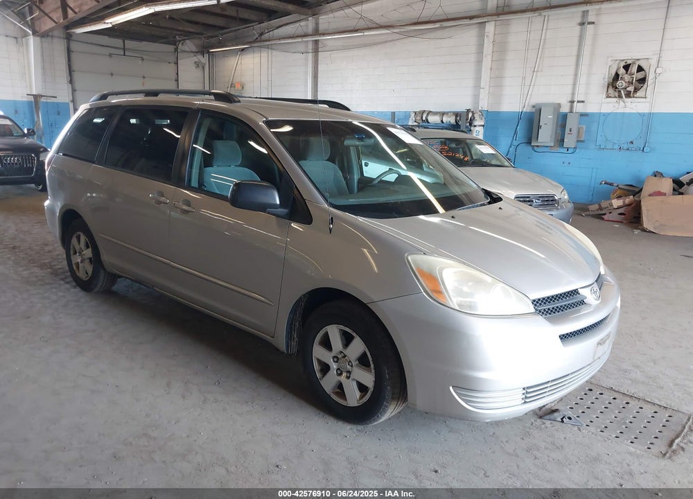 2005 TOYOTA SIENNA LE VIN: 5TDZA23C45S327611