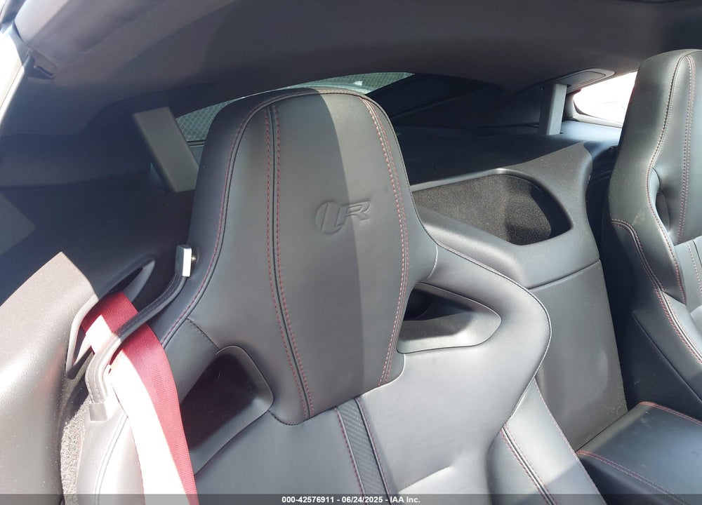 2017 JAGUAR F-TYPE VIN: SAJWJ6DL7HMK44068