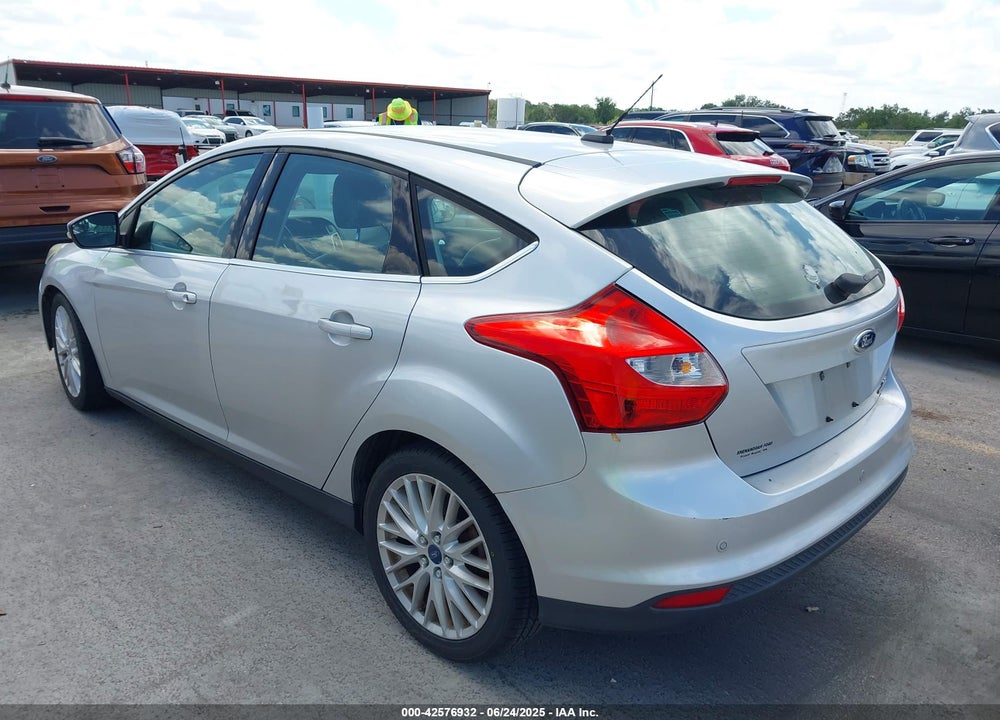 2012 FORD FOCUS VIN: 1FAHP3M21CL373780