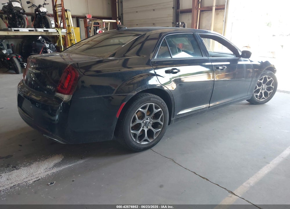 2017 CHRYSLER 300 VIN: 2C3CCAGG8HH591588
