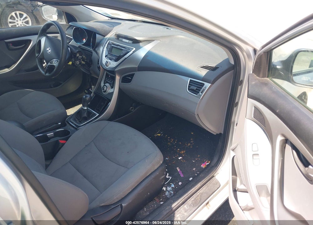 2013 HYUNDAI ELANTRA VIN: 5NPDH4AEXDH156616