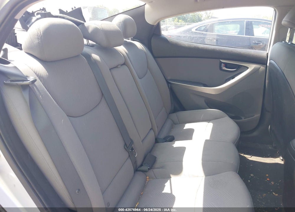 2013 HYUNDAI ELANTRA VIN: 5NPDH4AEXDH156616