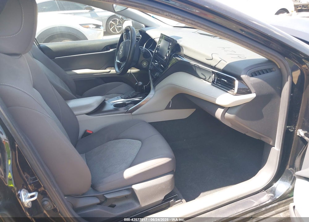 2022 TOYOTA CAMRY VIN: 4T1C11AK1NU647776