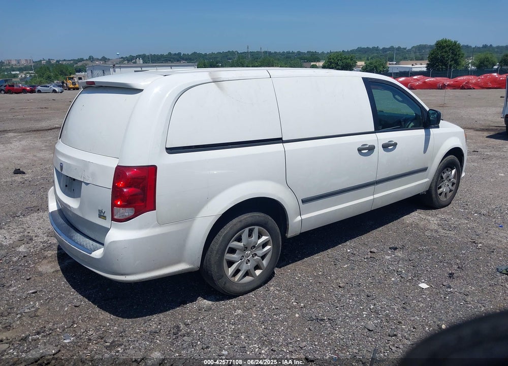 2015 RAM CARGO TRADESMAN VIN: 2C4JRGAG9FR681143