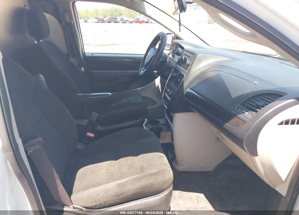 2015 RAM CARGO TRADESMAN VIN: 2C4JRGAG9FR681143