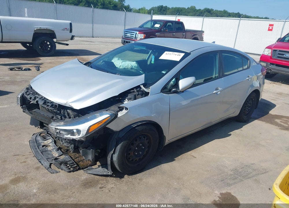 2018 KIA FORTE VIN: 3KPFK4A79JE225081