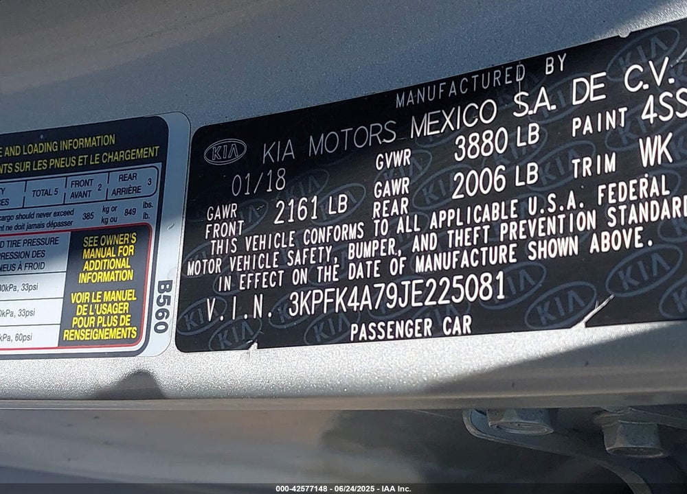 2018 KIA FORTE VIN: 3KPFK4A79JE225081