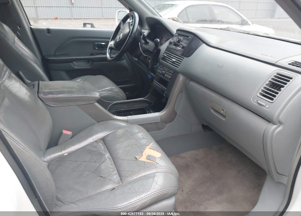 2003 HONDA PILOT EX-L VIN: 2HKYF18533H599717