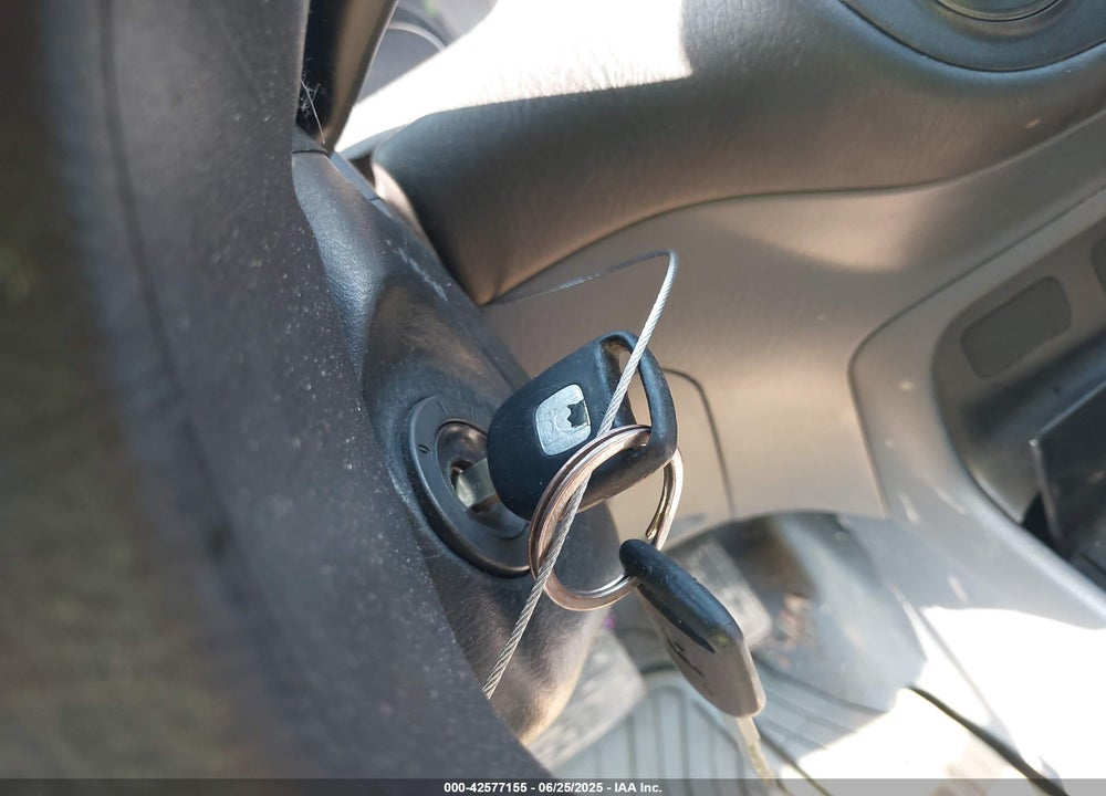 2005 HONDA CIVIC VP VIN: 1HGES163X5L027057