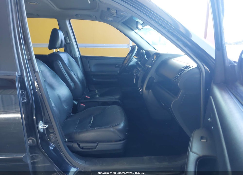 2006 HONDA CR-V SE VIN: JHLRD78996C052373