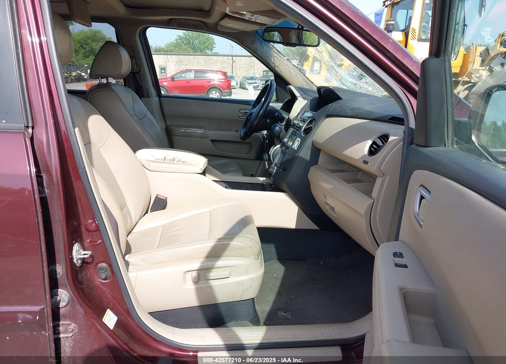 2012 HONDA PILOT VIN: 5FNYF4H60CB028534